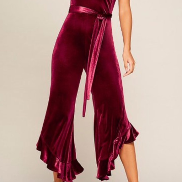BETSEY JOHNSON Burgundy Flared Ruffle Leg Velvet Jumpsuit Sz 12 - Picture 3 of 10
